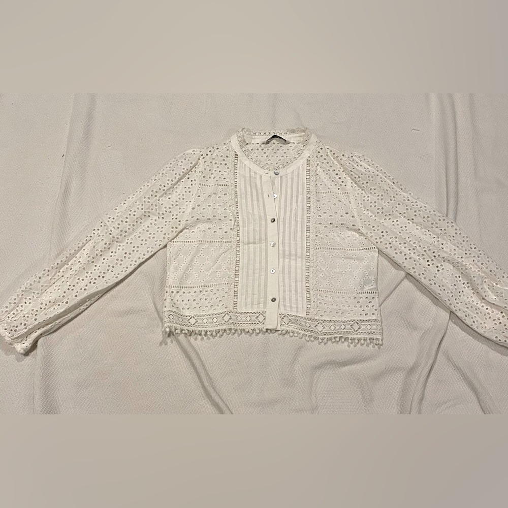 Zara eyelit Top